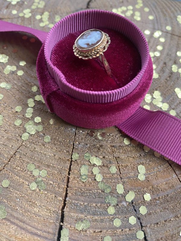 9k vintage gouden ring met camee - Afbeelding 4