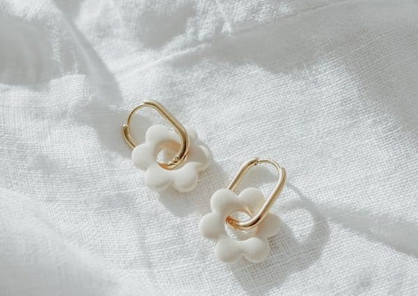 Spring love beige
